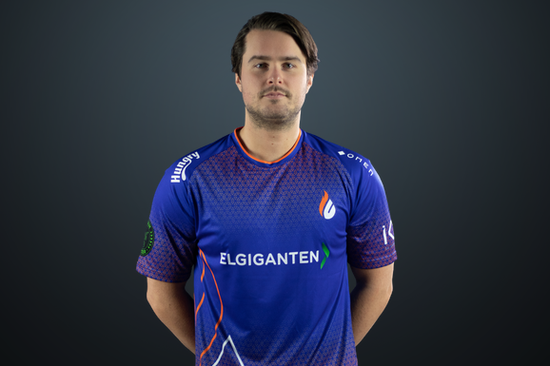 前LOL冠军Doinb转型DOTA2分享游戏体验